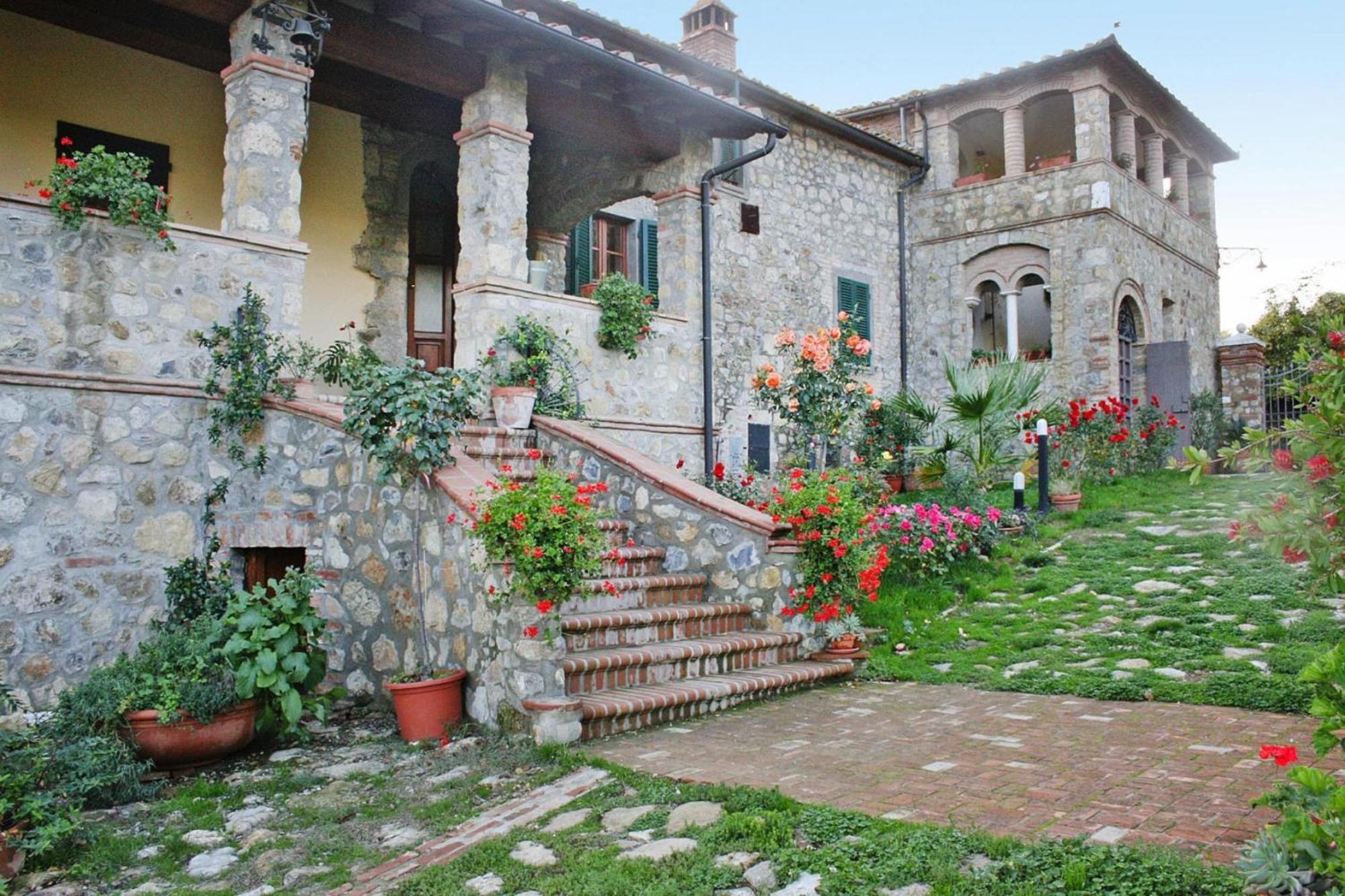 Apartment In Chiusdino With Terrace Экстерьер фото